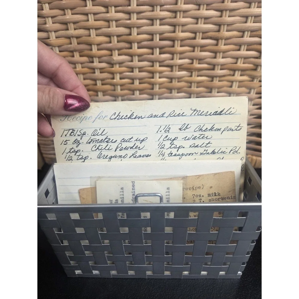 Recipe Box Estate Found Hand Written And Blank Cards Texas North Carolina